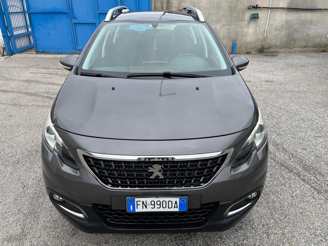 Peugeot 2008-1.6 blue hdi-full-2018