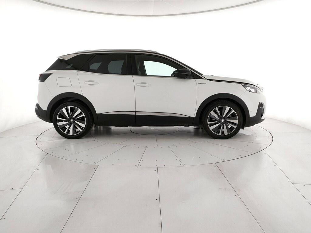 Peugeot 3008 1.6 HYbrid4 GT 4x4 e-EAT8