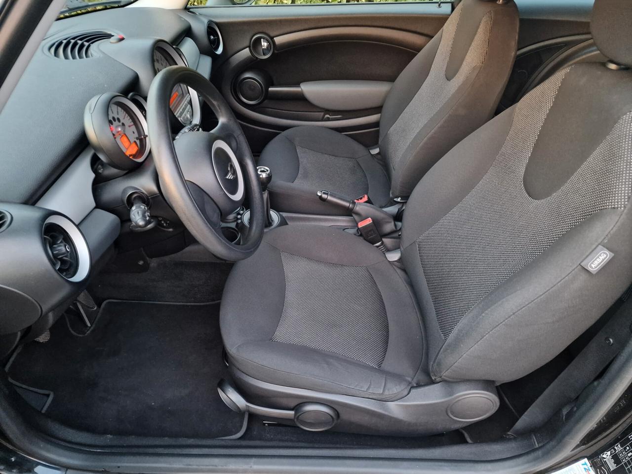 Mini 1.4 75cv 77000km