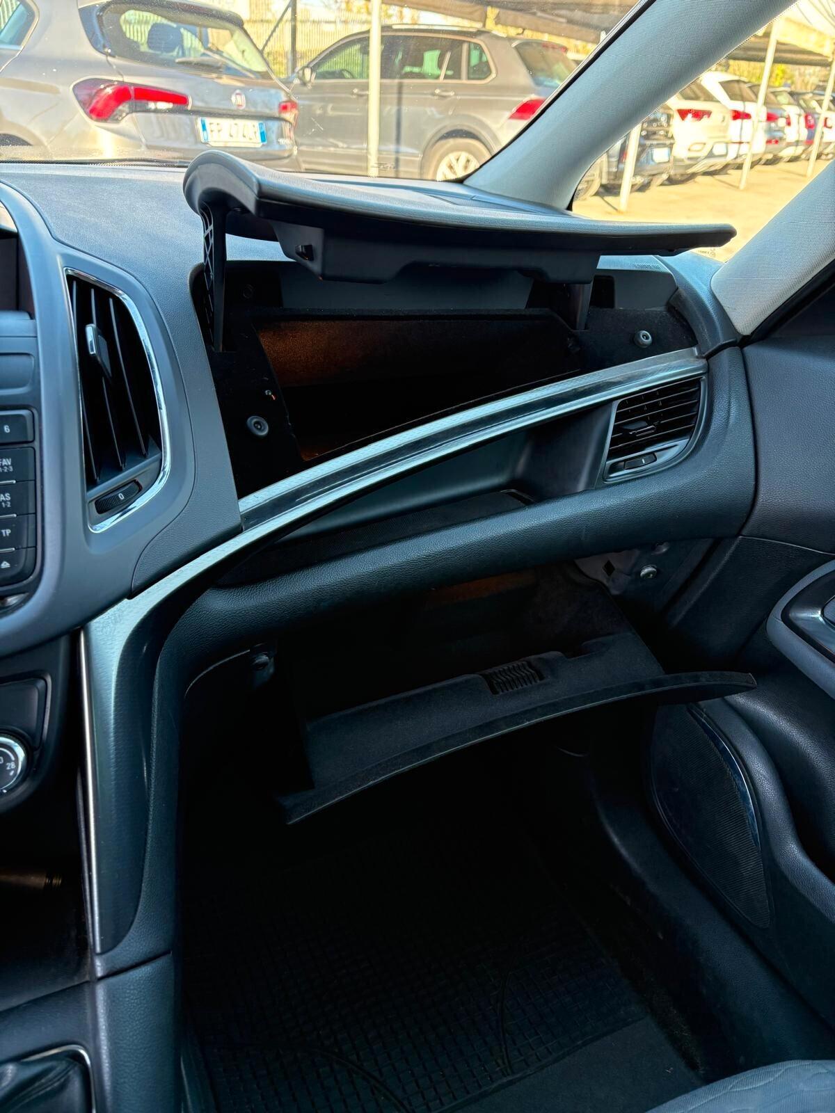 Opel Zafira Tourer 1.4 Turbo GPL 140CV 7 POSTI