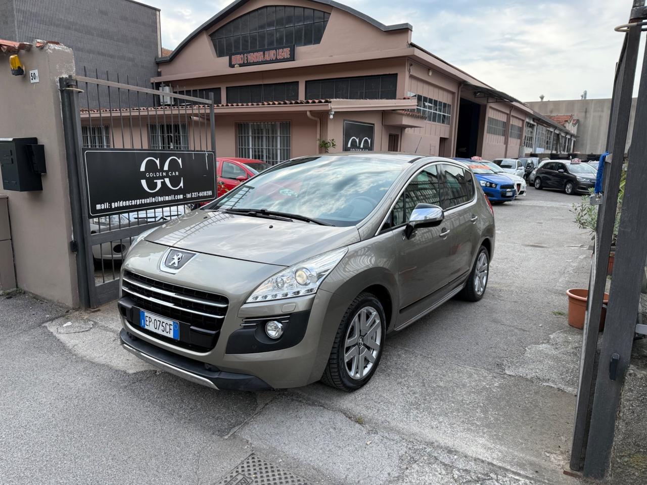 Peugeot 3008 HYbrid4