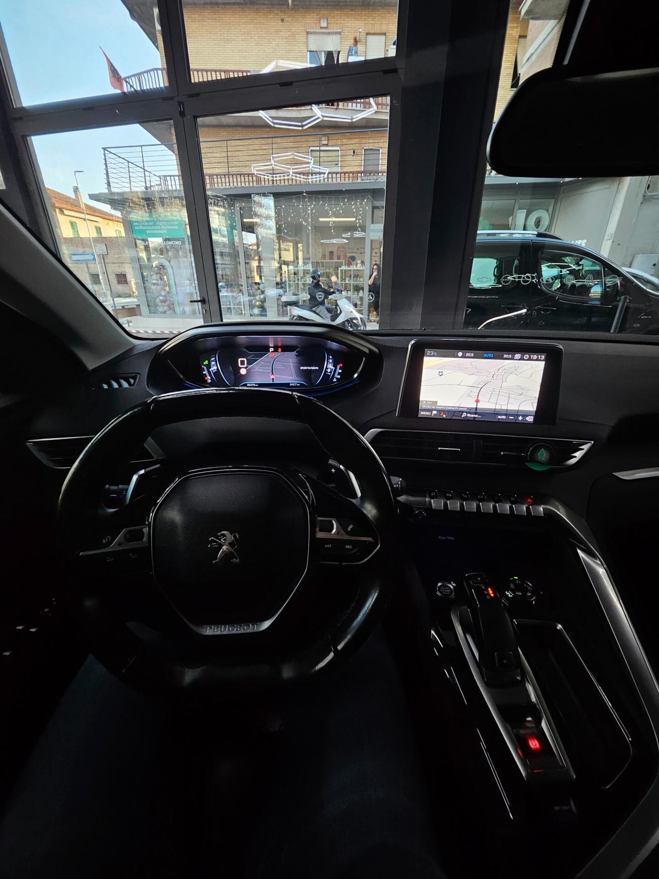 Peugeot 3008 BlueHDi 130 S&S EAT8 Allure