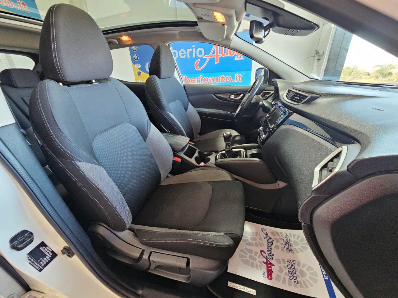 Nissan Qashqai 1.5 dci N-Connecta 115cv