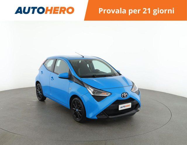 TOYOTA Aygo Connect 1.0 VVT-i 72 CV 5 porte x-play