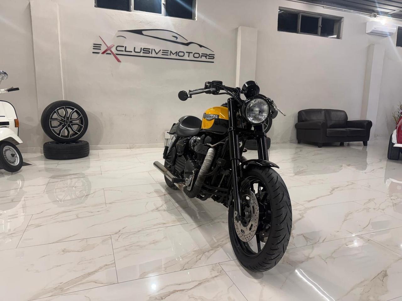 Triumph Speedmaster 790 – 2003 | 12.000 km | Custom