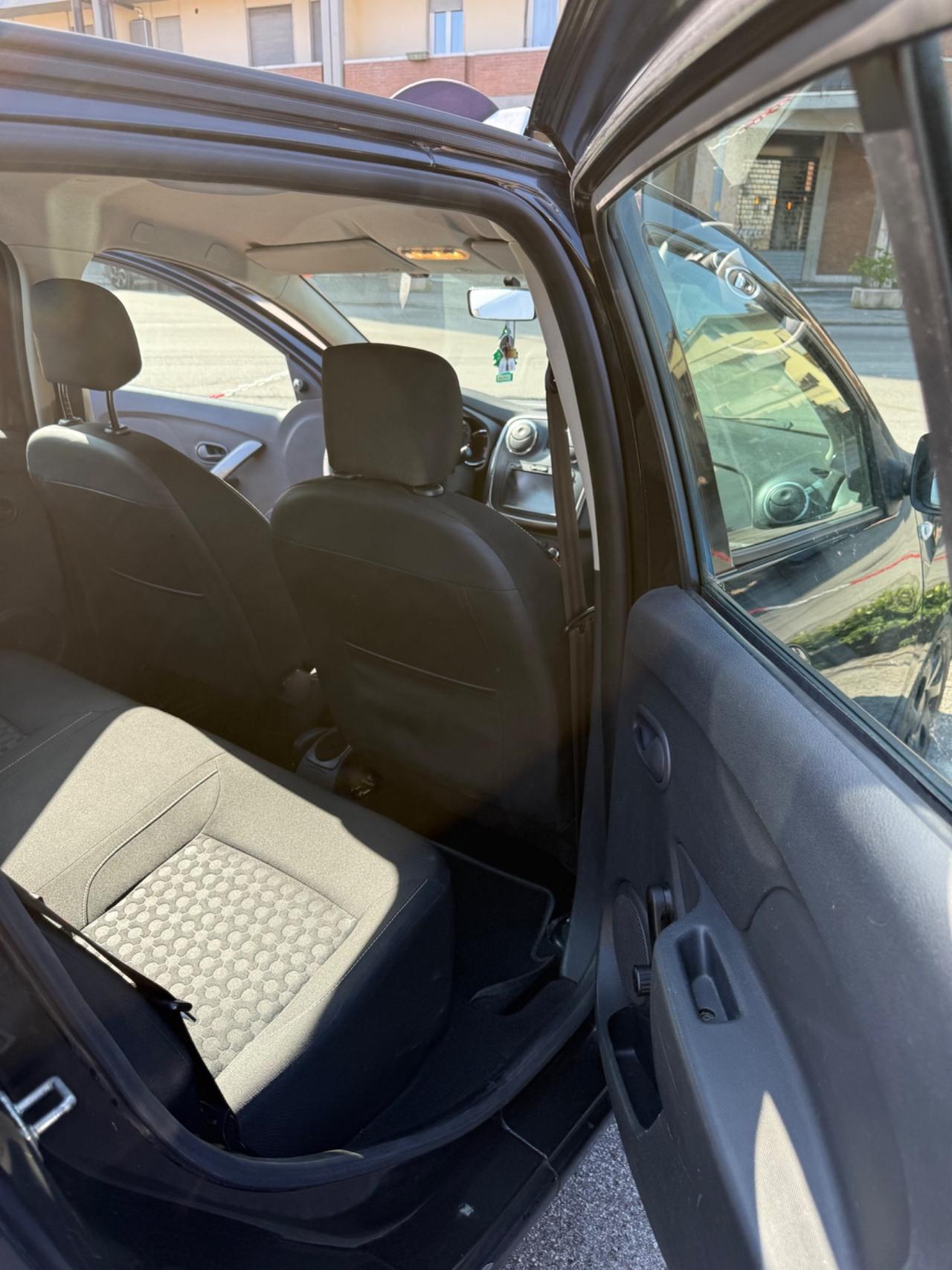 Dacia Sandero 1.5 dCi 8V 75CV Lauréate