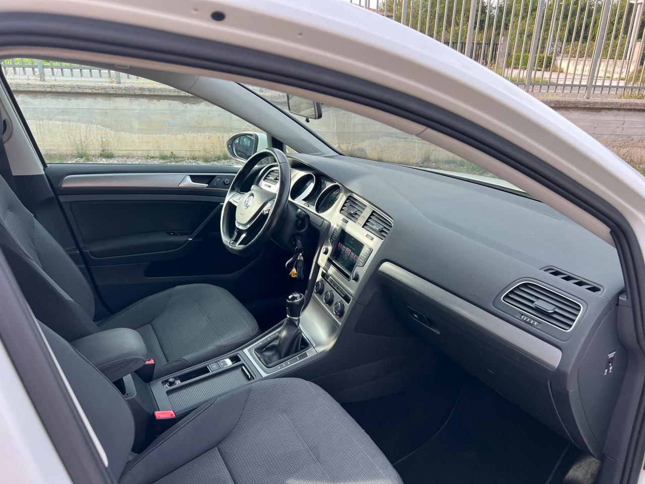 Volkswagen Golf 1.6 TDI 115 CV 5p. Business BlueMotion Technology