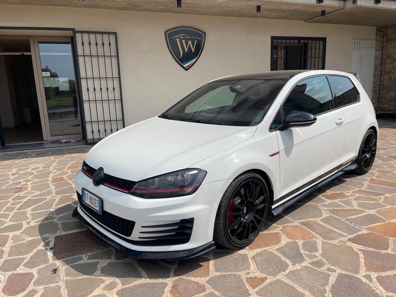 Volkswagen Golf GTI Performance 2.0 TSI 3p. BlueMotion Technology