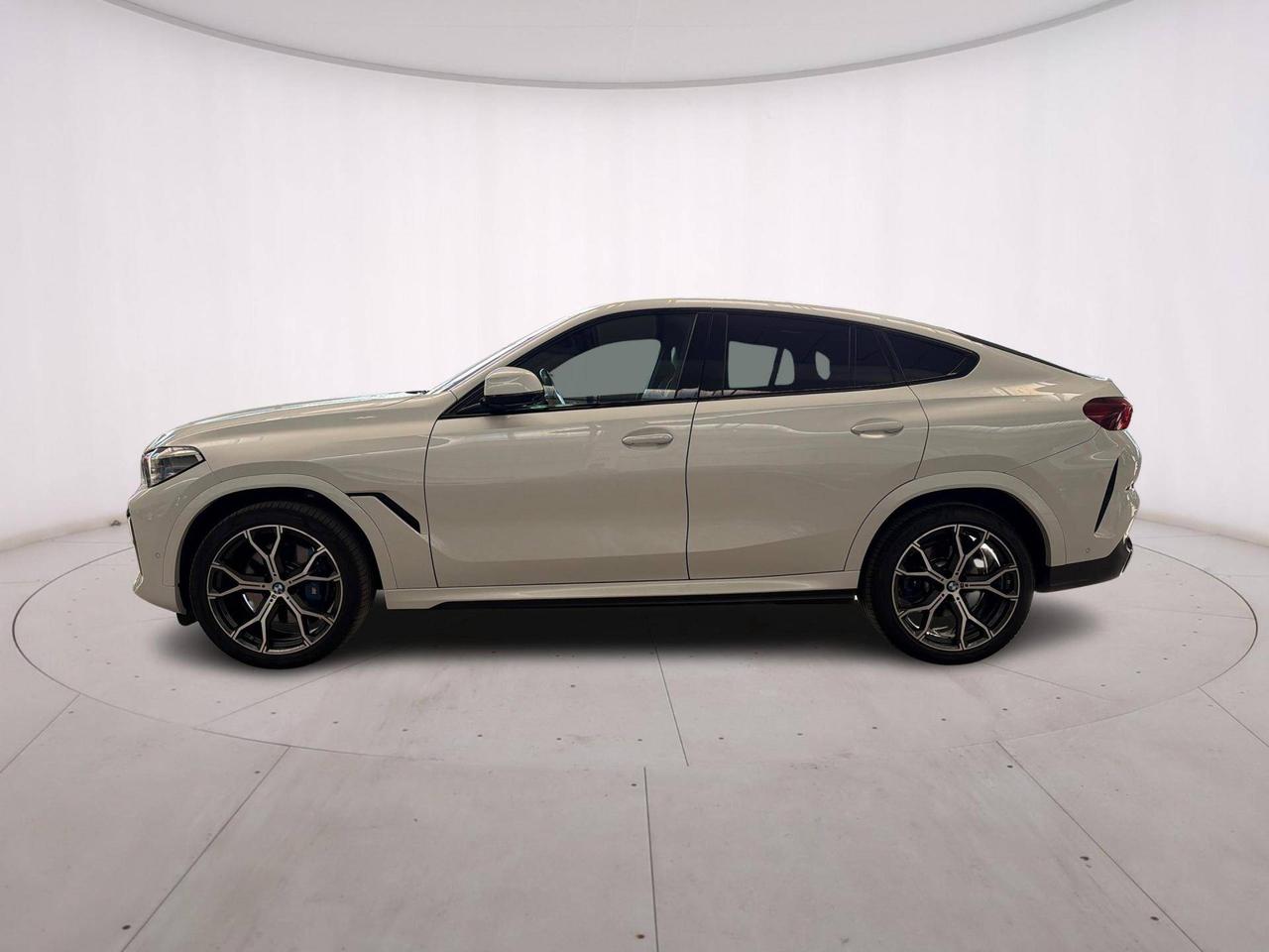 BMW X6 xDrive40i 48V MSport