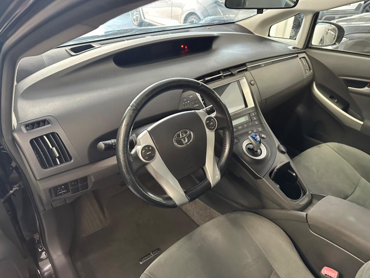 Toyota Prius 1.8 Executive - Autonavigli