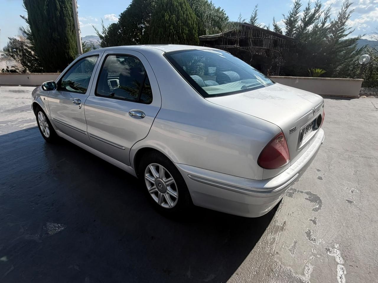 Lancia Lybra 1.9 JTD cat