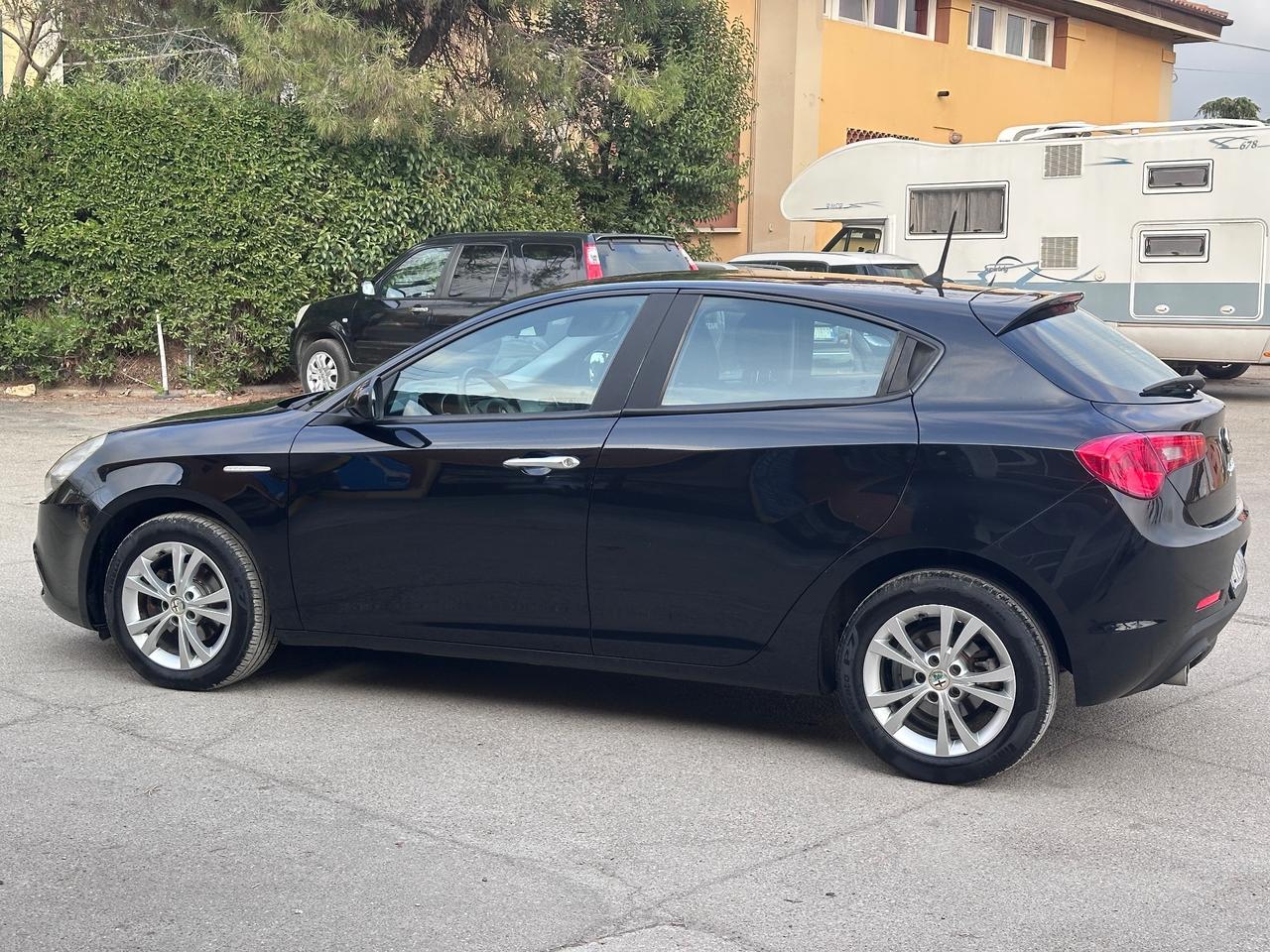 Alfa Romeo Giulietta 1.6 JTDm-2 105 CV Exclusive