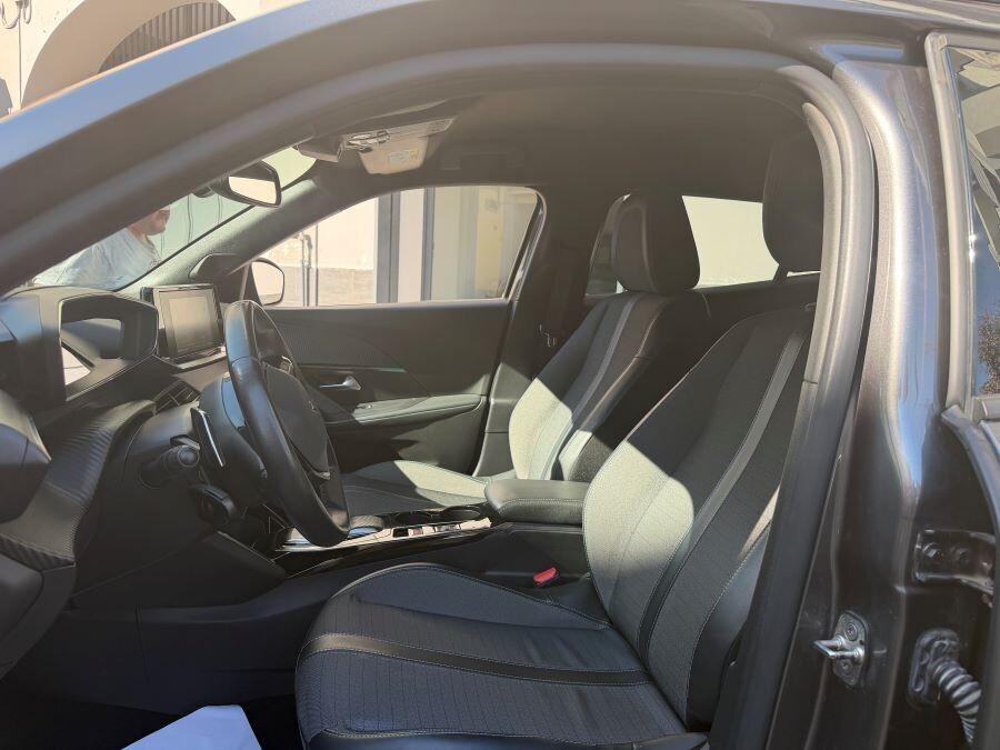 PEUGEOT 2008 1.5 HDI 130 AUTOM ALLURE CERTIFICATA