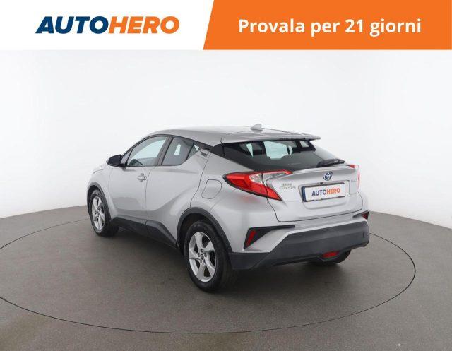 TOYOTA C-HR 1.8 Hybrid E-CVT Business