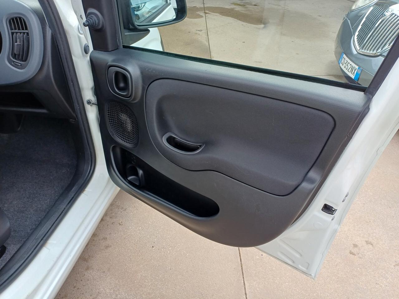 Fiat Panda 1.0 Hybrid Pop Van 2 posti