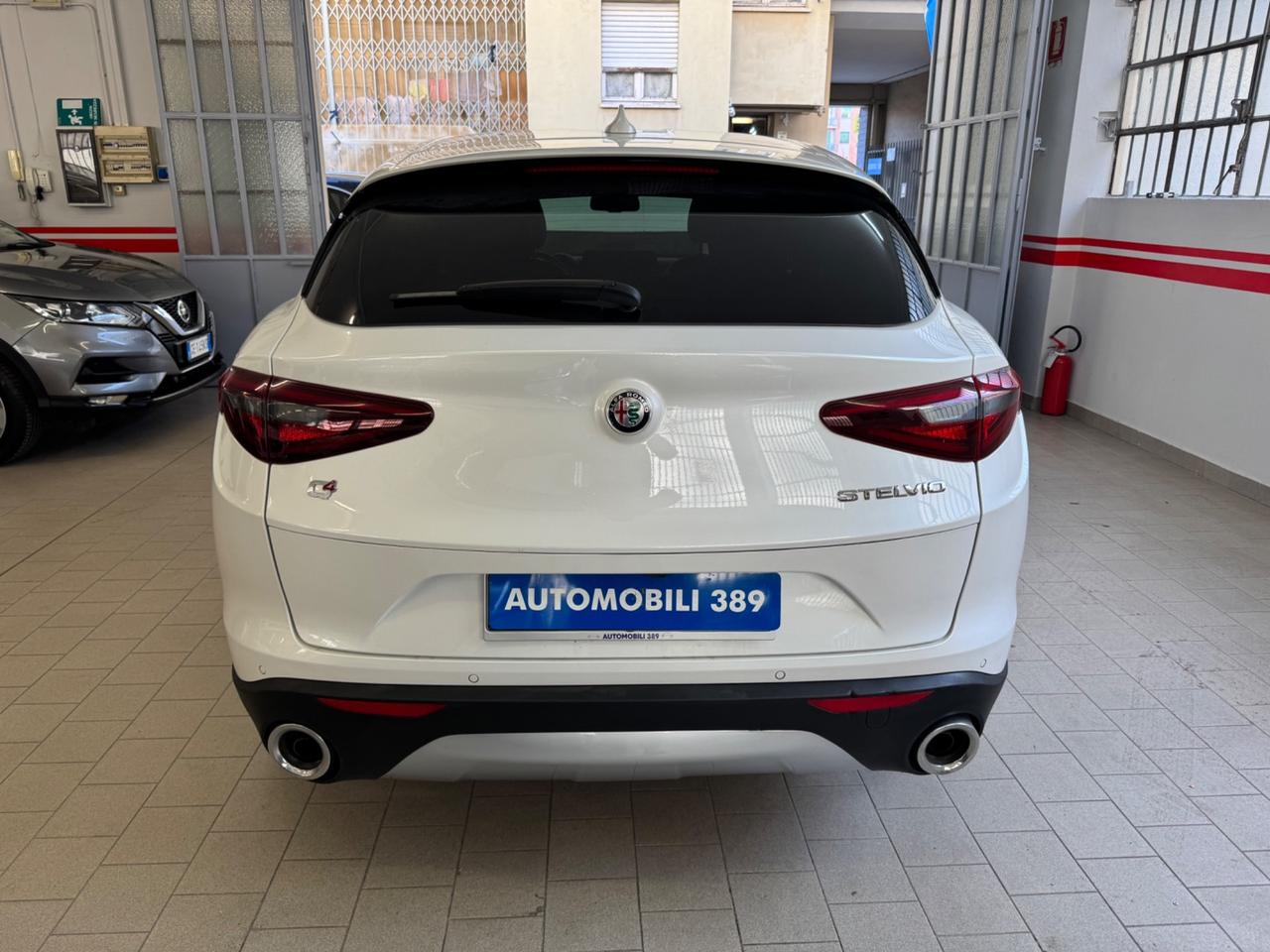 Alfa Romeo Stelvio 2.2 Turbodiesel 210 CV AT8 Q4 Executive