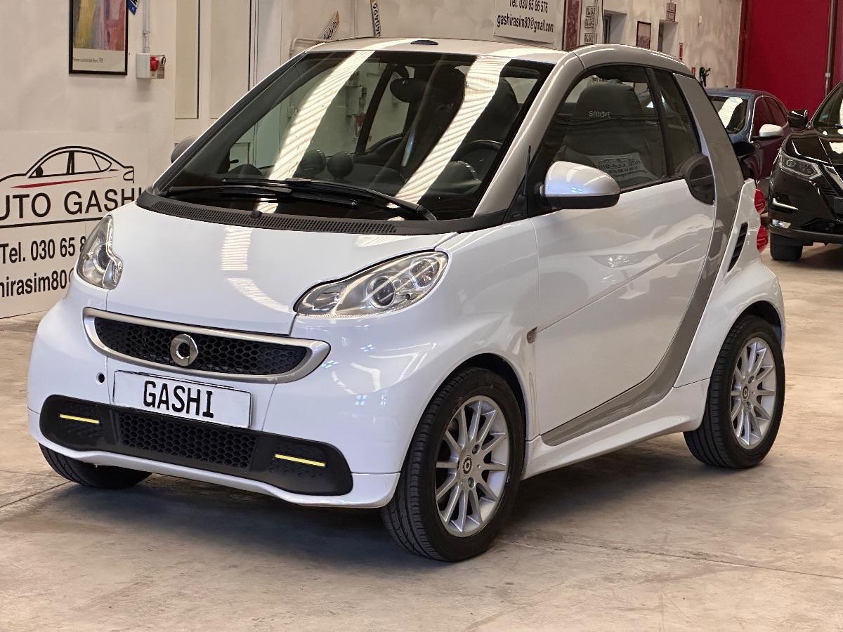 SMART - Fortwo Cabrio - 1000 52 kW MHD cabrio pure