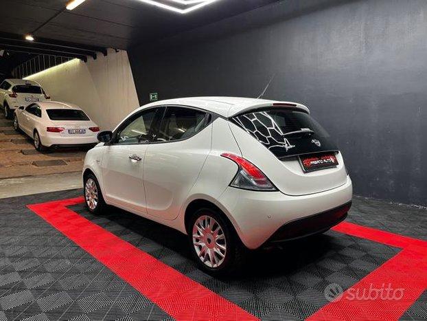 LANCIA Ypsilon 1.2 - FABIANOAUTO