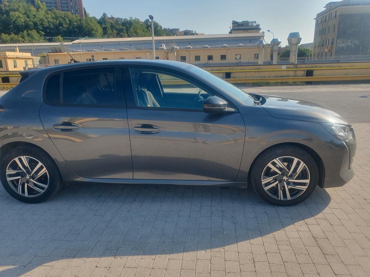 Peugeot 208 PureTech 100 Stop&Start 5 porte Allure
