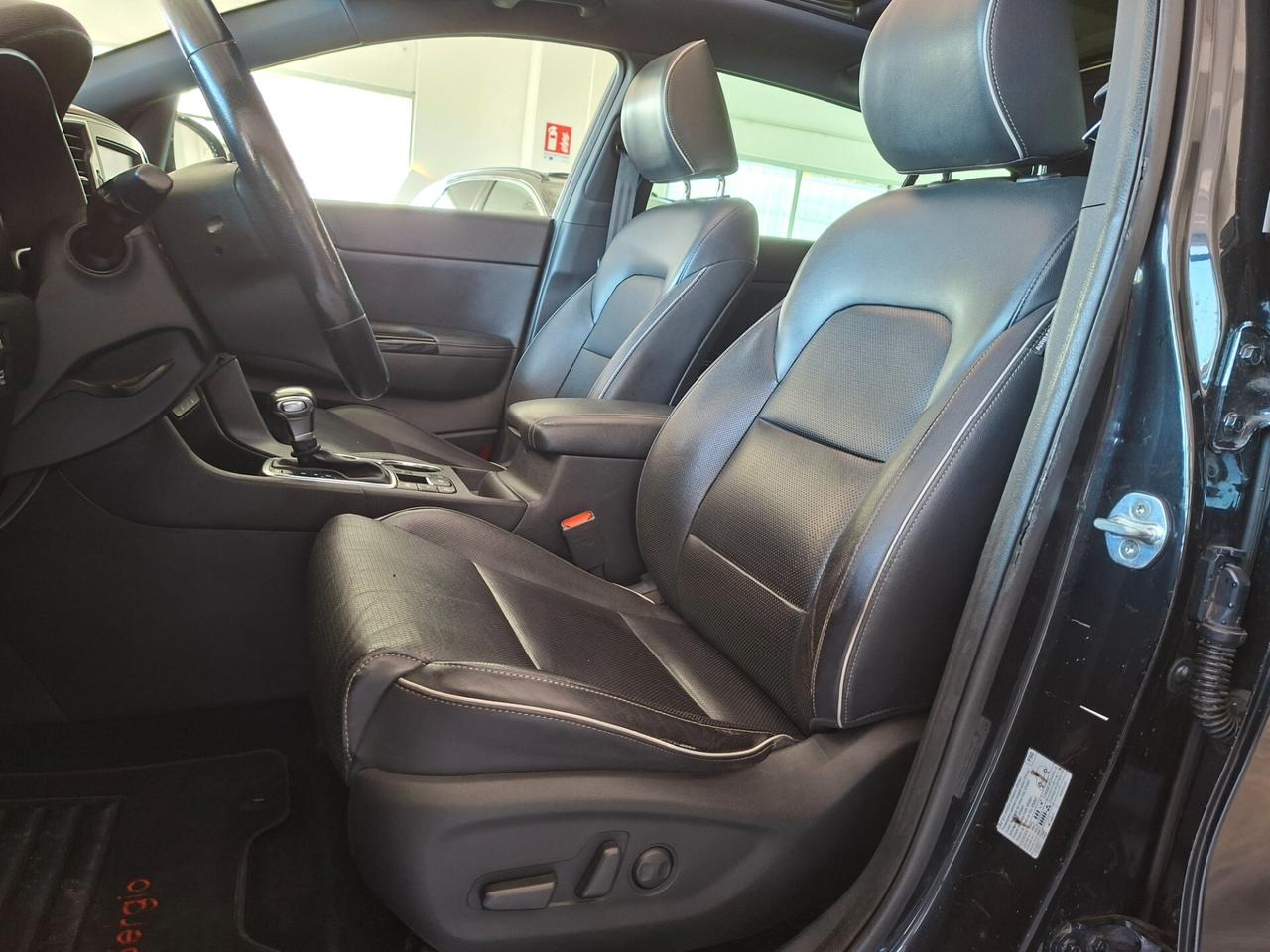 Kia Sportage AUTOMATICO / FULL OPTIONAL / GANCIO TRAINO / EURO 6B