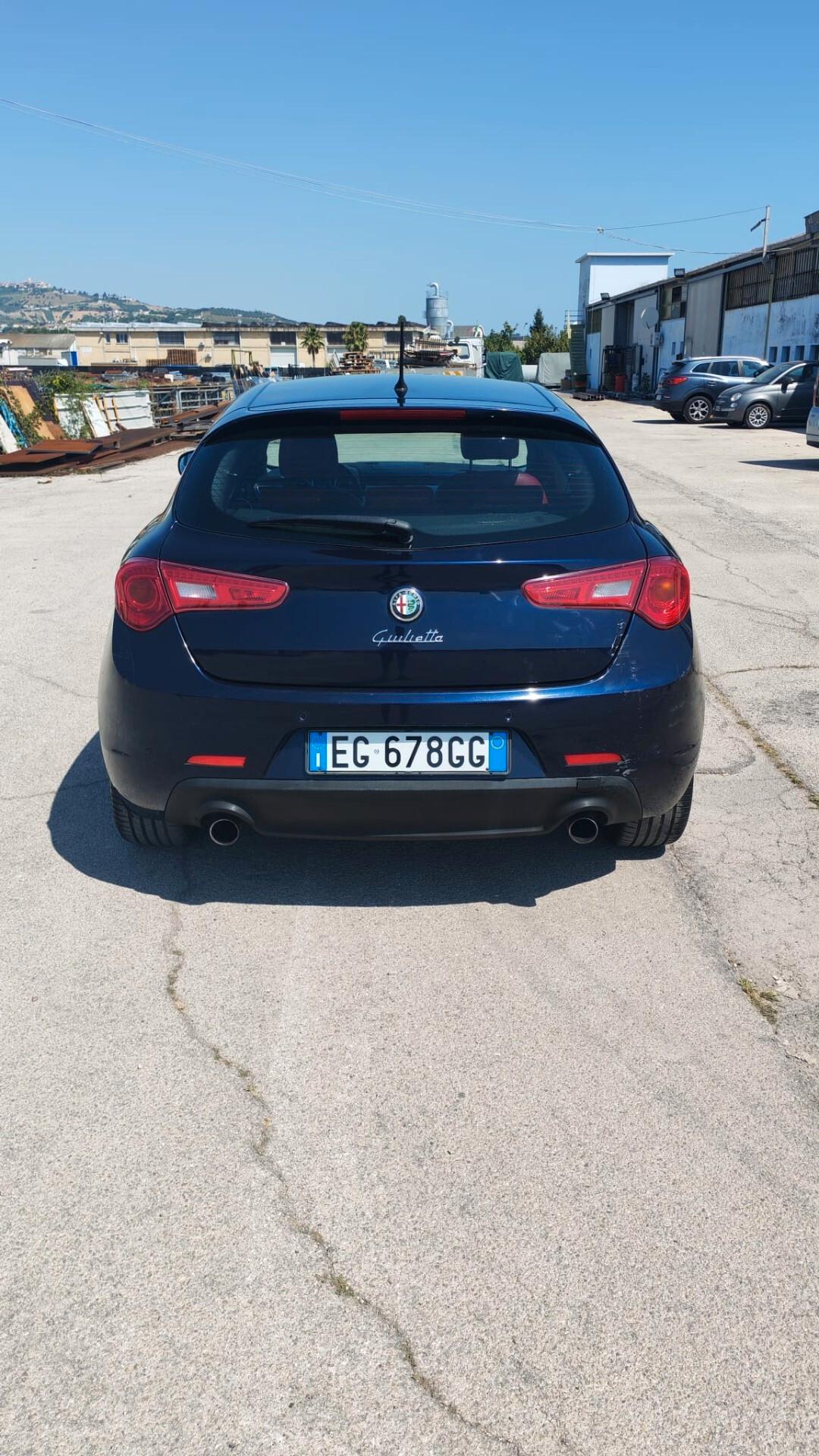 Alfa Romeo Giulietta 2.0 JTDm-2 140 CV Exclusive