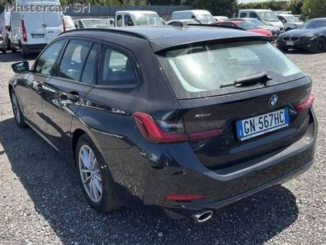 BMW 320 G21 2022 Touring 320d mhev 48V xdrive auto - GN567