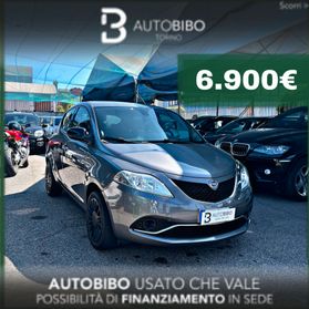 Lancia Ypsilon 1.2 69 CV 5 porte S&S Silver