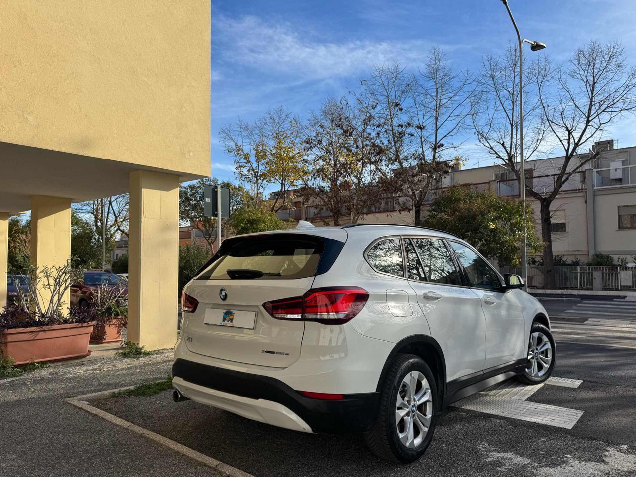 BMW X1 ADVANTAGE XDRIVE