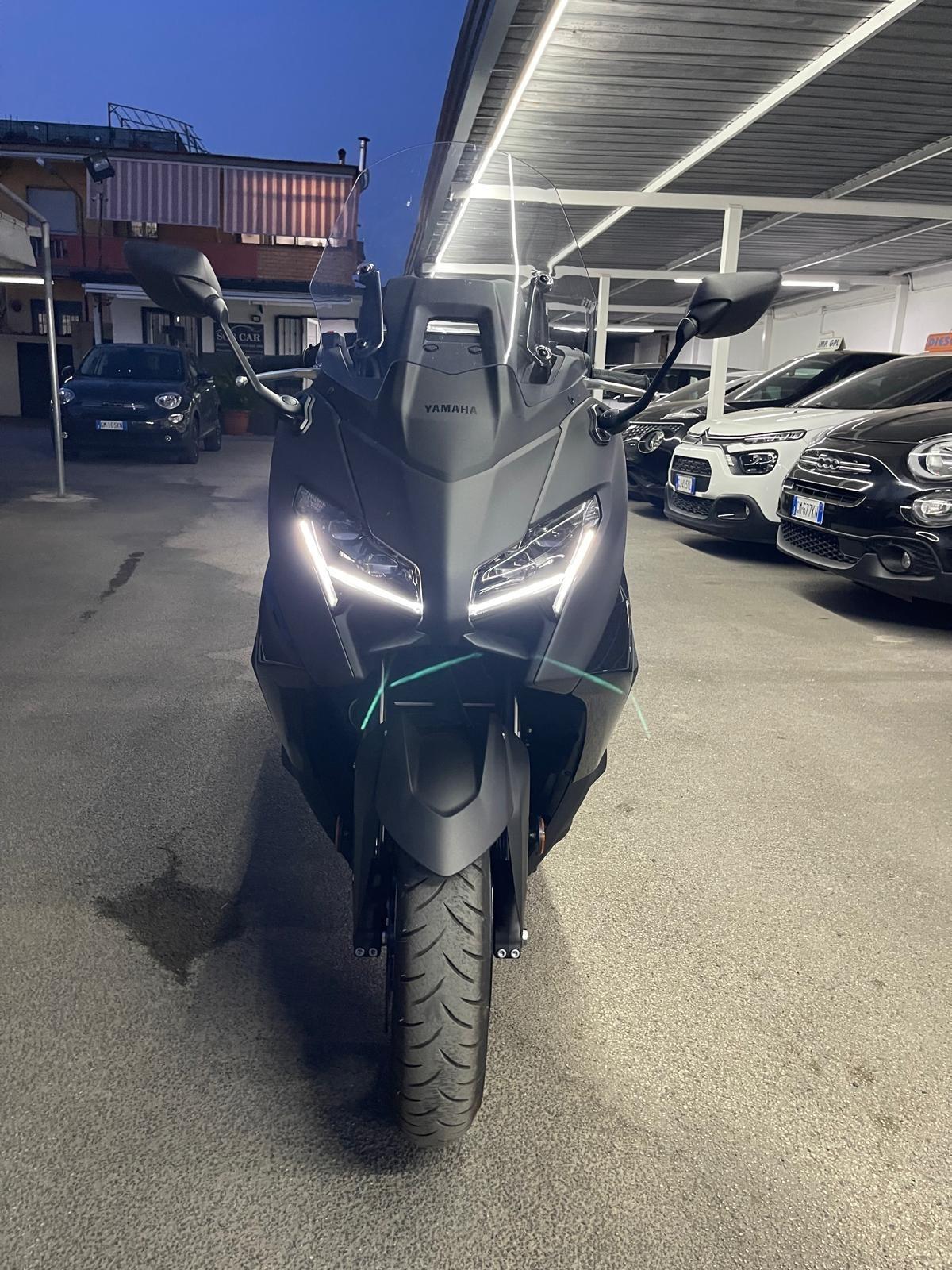 Yamaha T Max 560 Sport 1.100 km