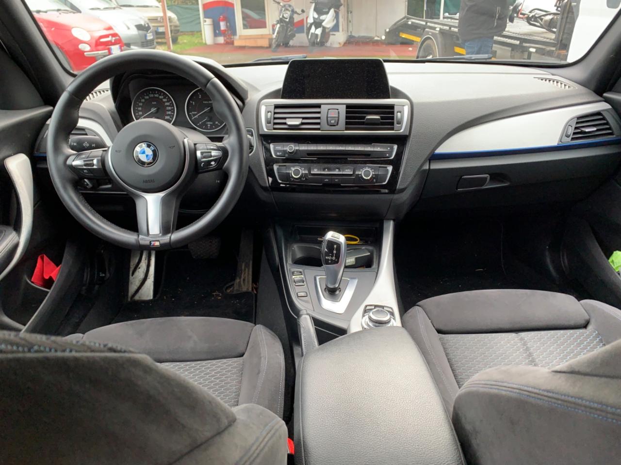 Bmw 118 118d 5p. Msport