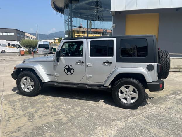 JEEP Wrangler 3ª serie - 2010