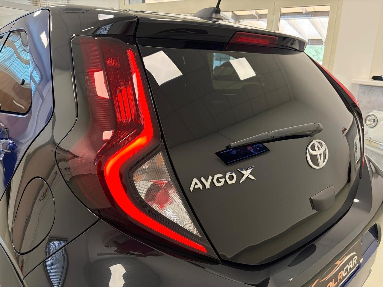 Toyota Aygo X 1.0 VVT-i 72 CV 5 porte Lounge S-CVT