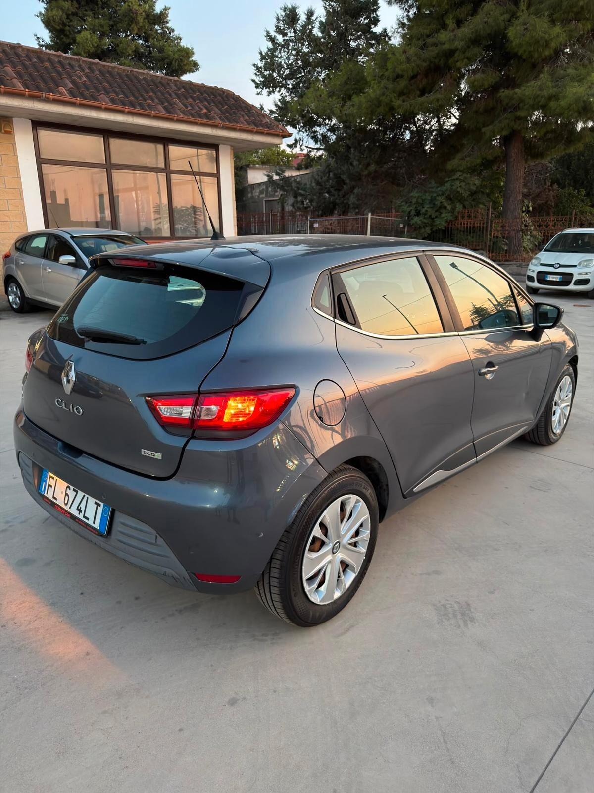 Renault Clio dCi 8V 90CV Start&Stop 5 porte Energy Intens
