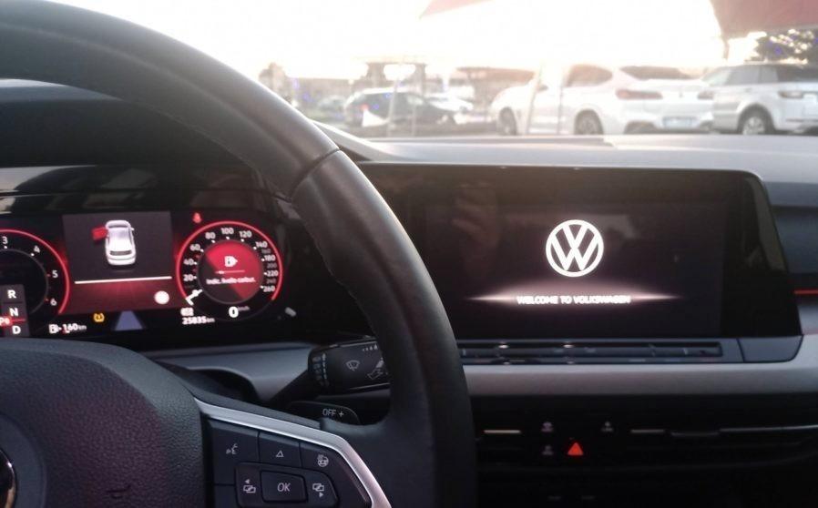 Volkswagen Golf Variant 2.0 TDI DSG BlueMotion Technology