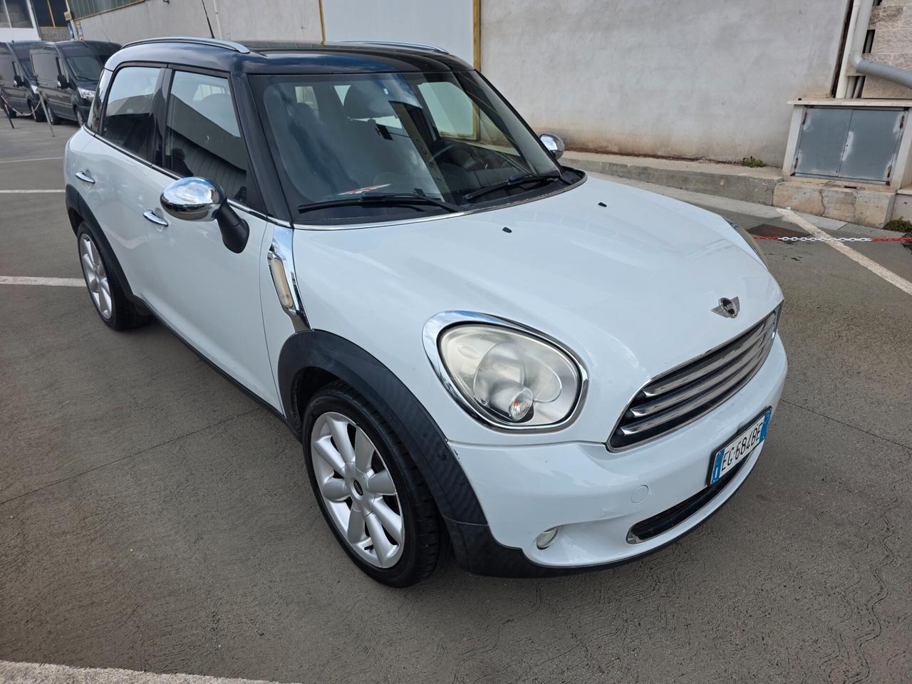 Mini Cooper Countryman 1.6 KM CERTIFICATI