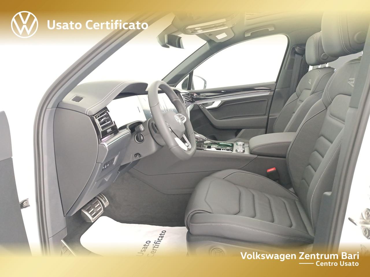 Volkswagen Touareg 3.0 v6 tdi scr r-line 286cv auto