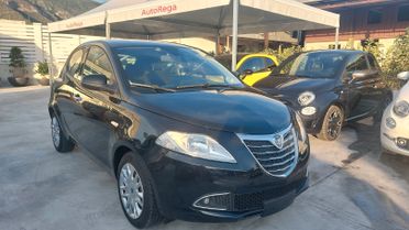 Lancia Ypsilon 1.2 69 CV 5 porte 2014