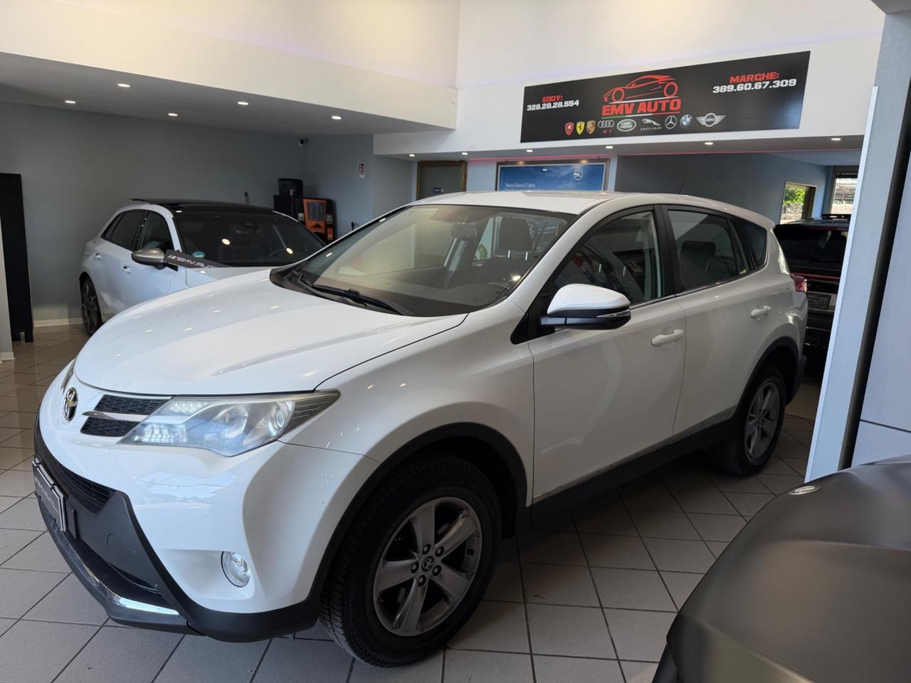 EX567MP TOYOTA RAV4 4A SERIE ('13'-'19') RAV4 2.0 D-4D 2WD STYLE WHITE ED. (91 KW)
