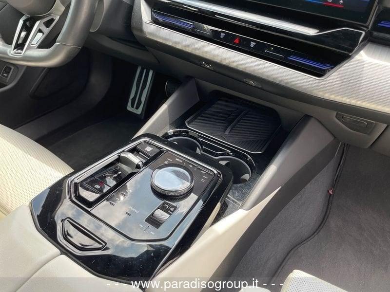 BMW Serie 5 G60 Berlina 520d 48V xdrive MSport auto