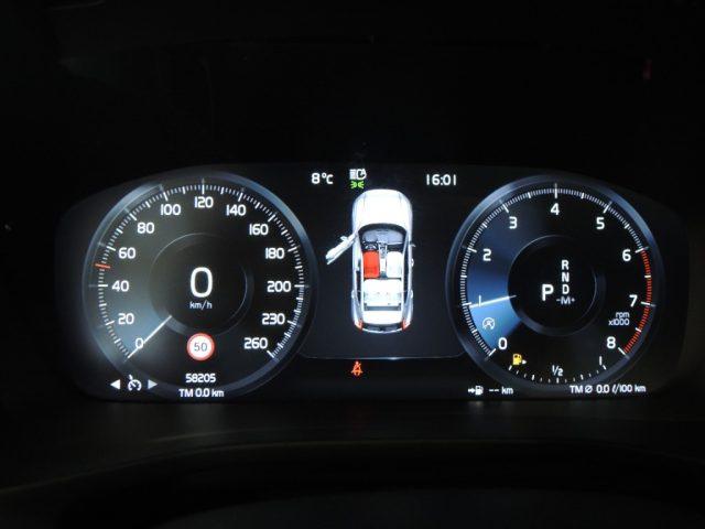 VOLVO XC40 T3 Geartronic Business Plus