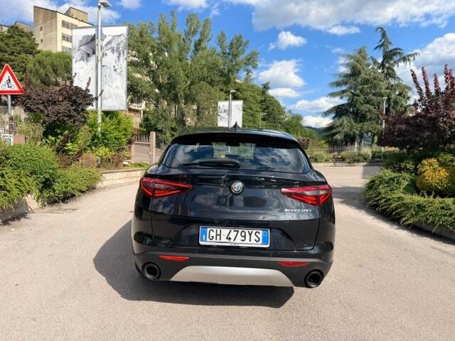 Alfa Romeo Stelvio 2.2 Turbodiesel 160 CV AT8 RWD Super Business