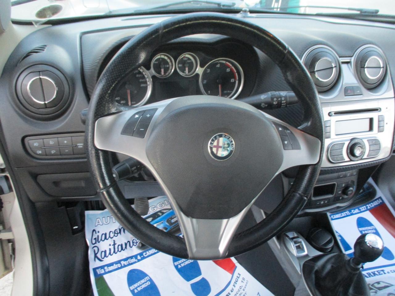 Alfa Romeo MiTo 1.6 JTDm 16V Distinctive Sport Pack