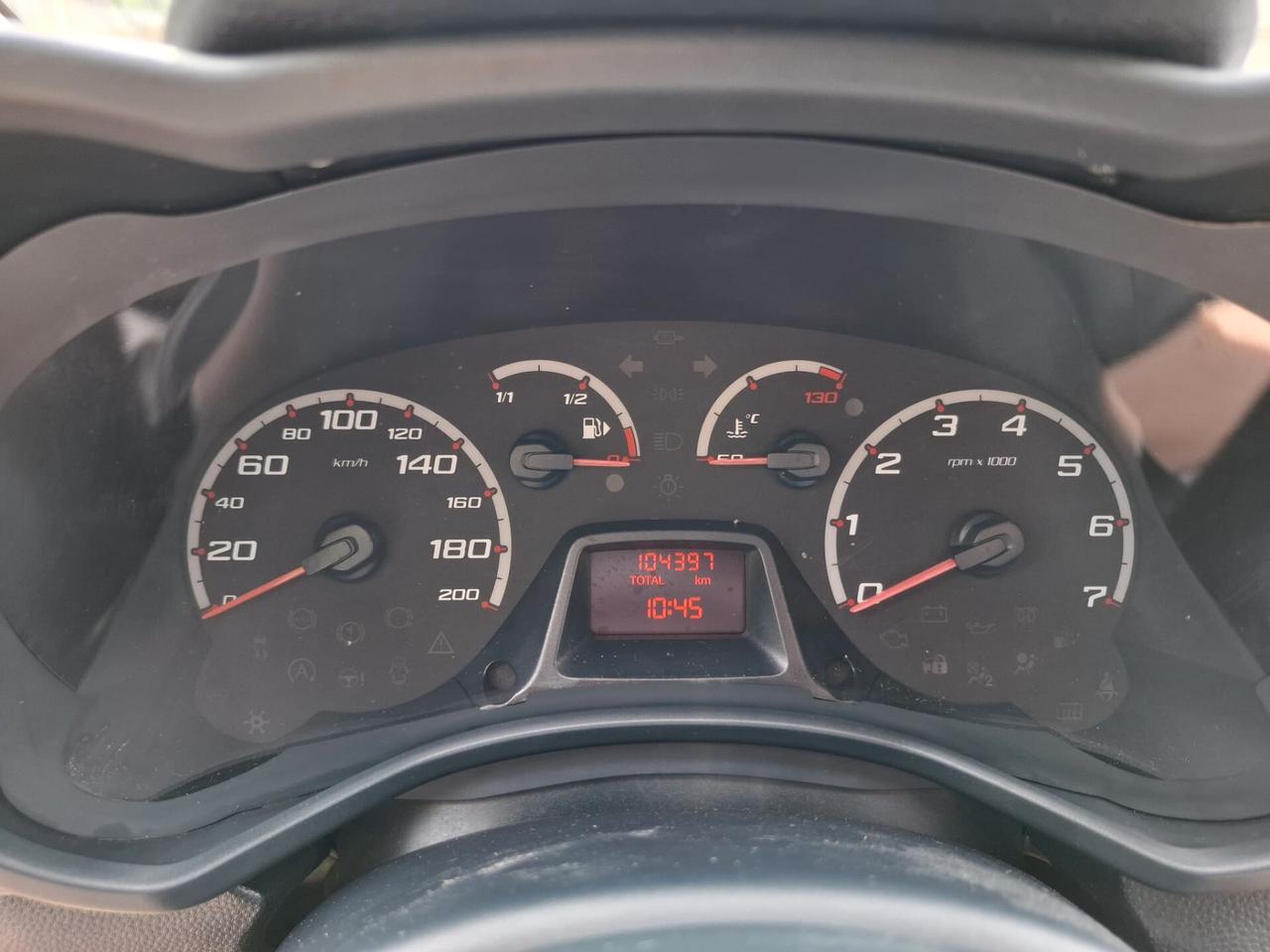 Ford Ka 1.2 SOLAMENTE 104.000 KM NEOPATENTATI