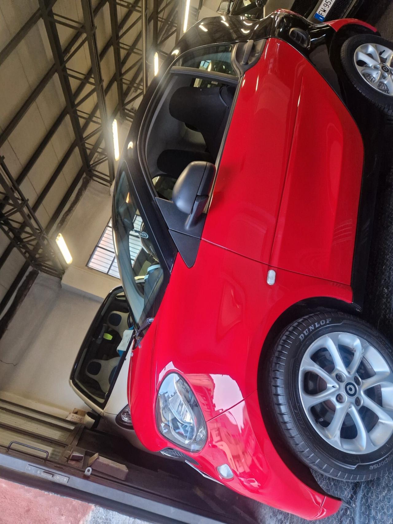 2018 automatica solo 40000km garanzia