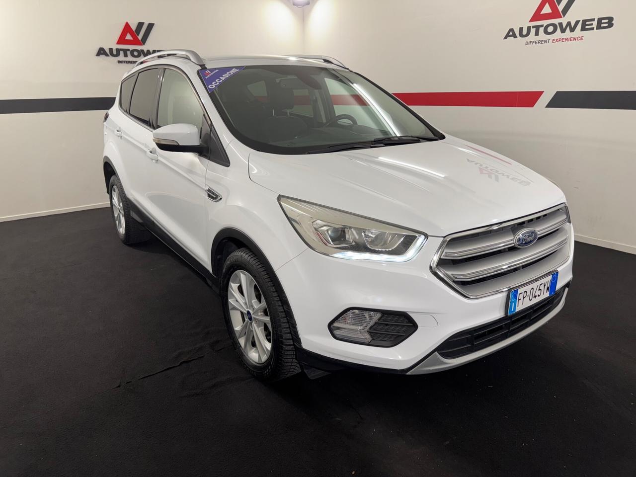 Ford Kuga 1.5 TDCI 120 CV S&S 2WD Powershift Titanium