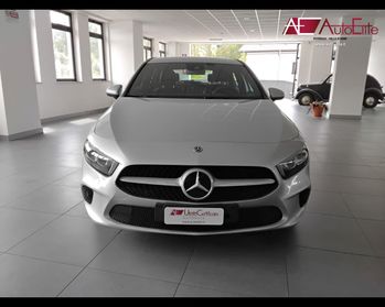 Mercedes-Benz Classe A (W177) A 180 d Automatic Business Extra