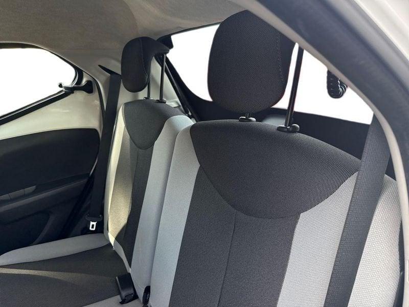 Toyota Aygo Aygo 5p 1.0 x-play my15