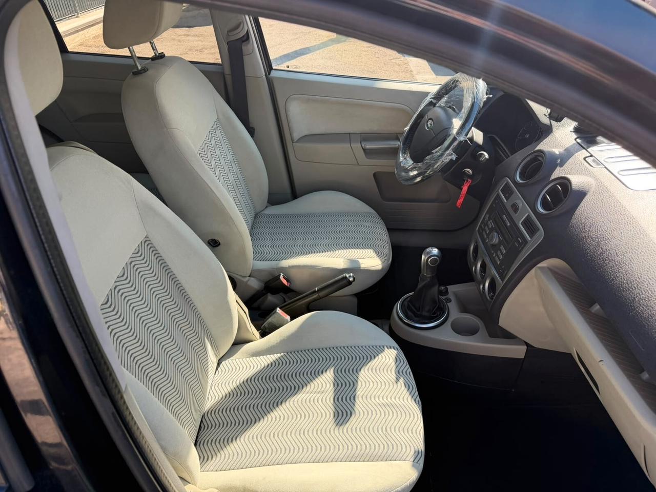 Ford Fusion 1.4 TDCi 5p. Titanium