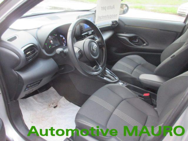 TOYOTA Yaris Cross 1.5 Hybrid 5p. E-CVT AWD-i Adventure