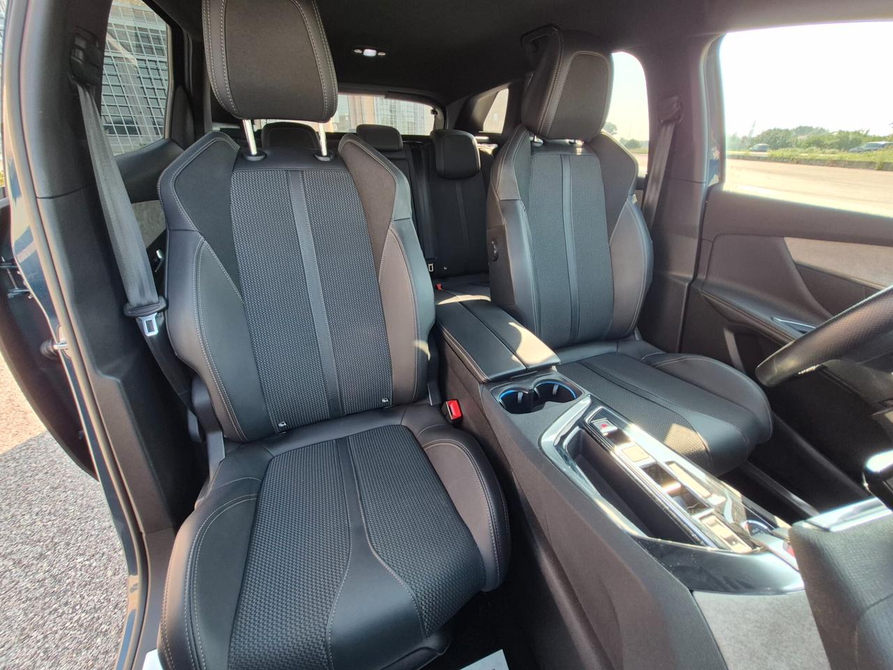 Peugeot 3008 BlueHDi 130 S&S EAT8 GT